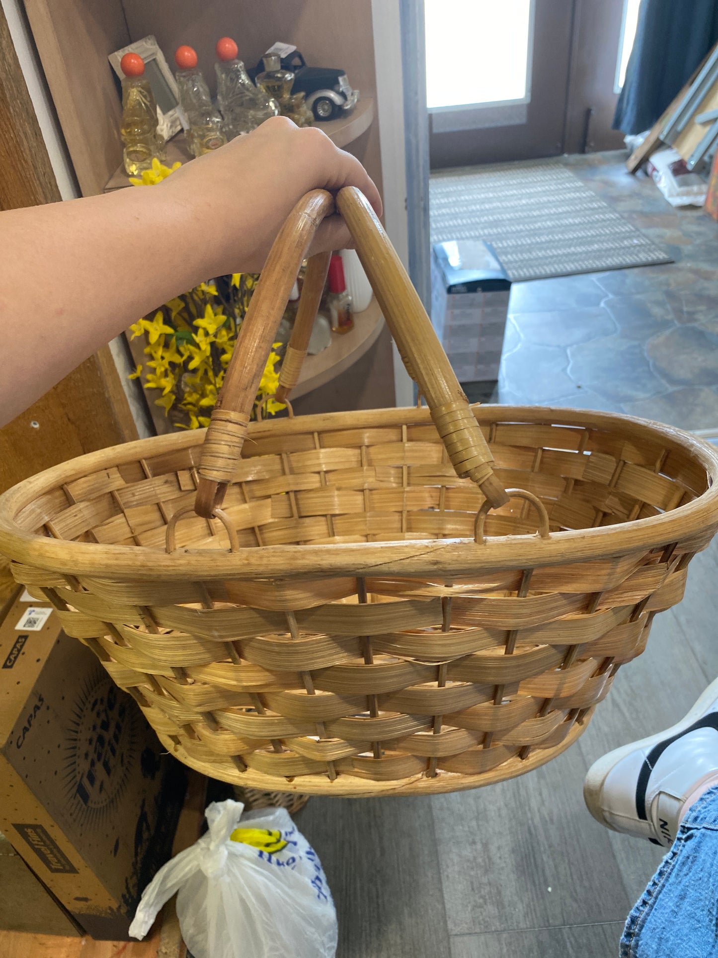 (1307) wicker basket with two handles