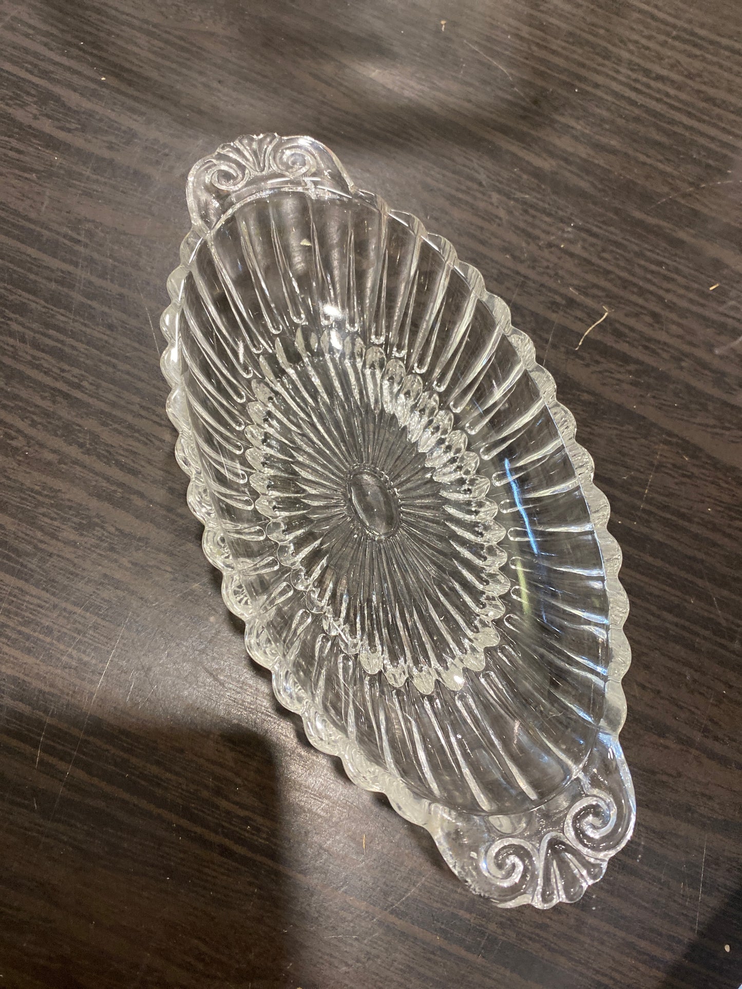 (1858) long glass candy dish