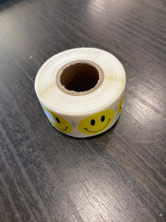 (1713) smiley face sticker roll