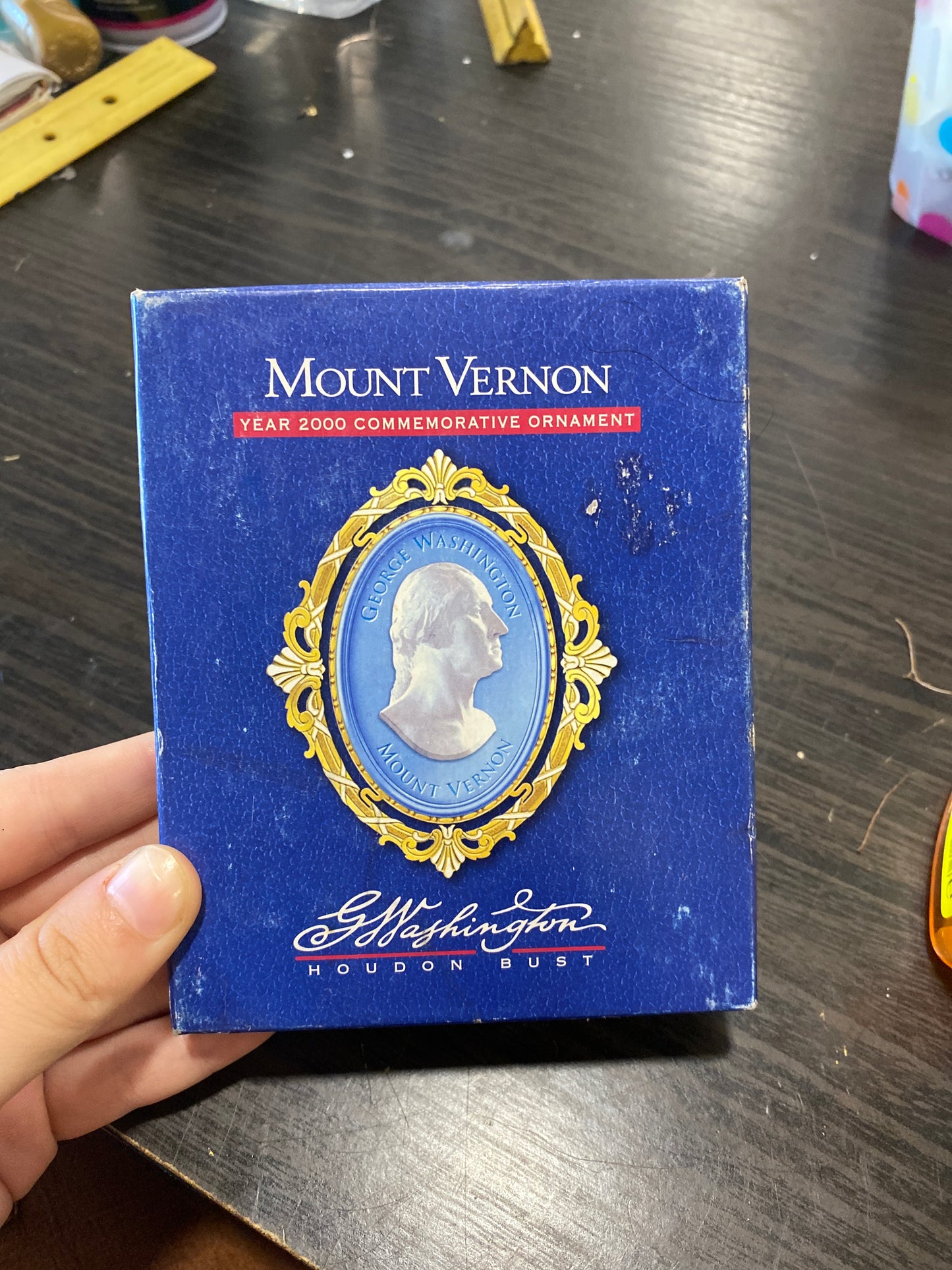 (1649) Mount Vernon George Washington commemorative ornament