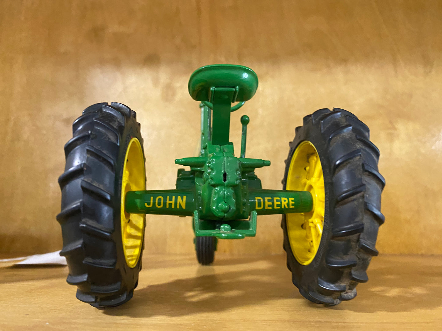 John Deere model Tractor (334)