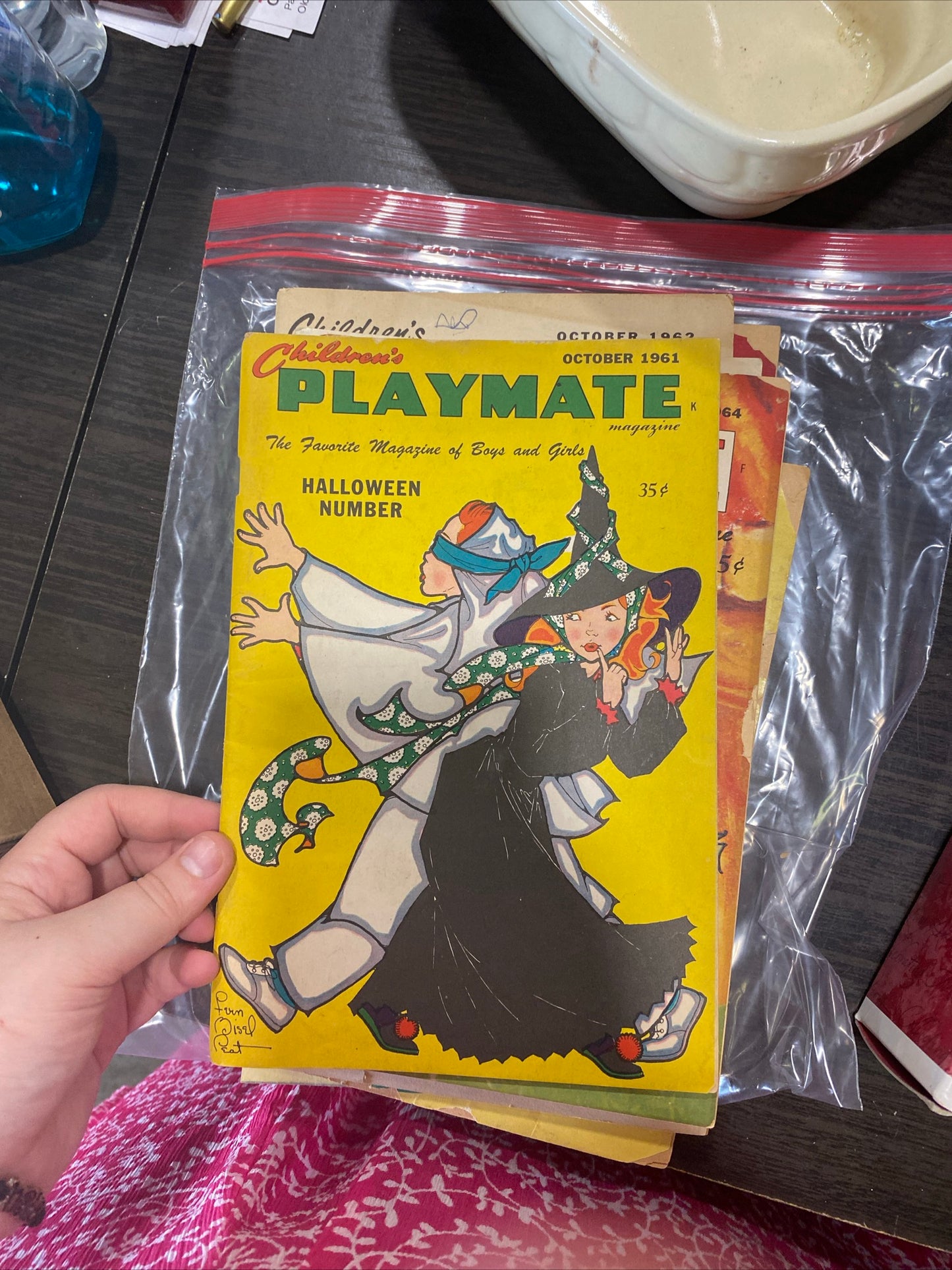 (923) vintage playmate books