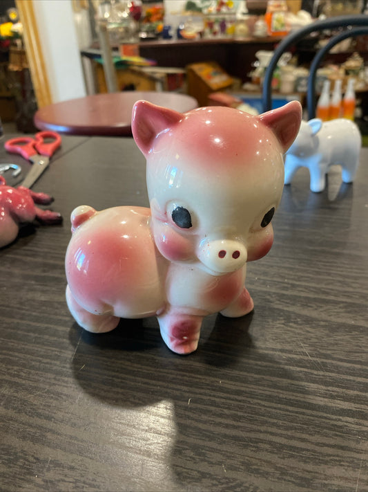 (990) vintage pig figure