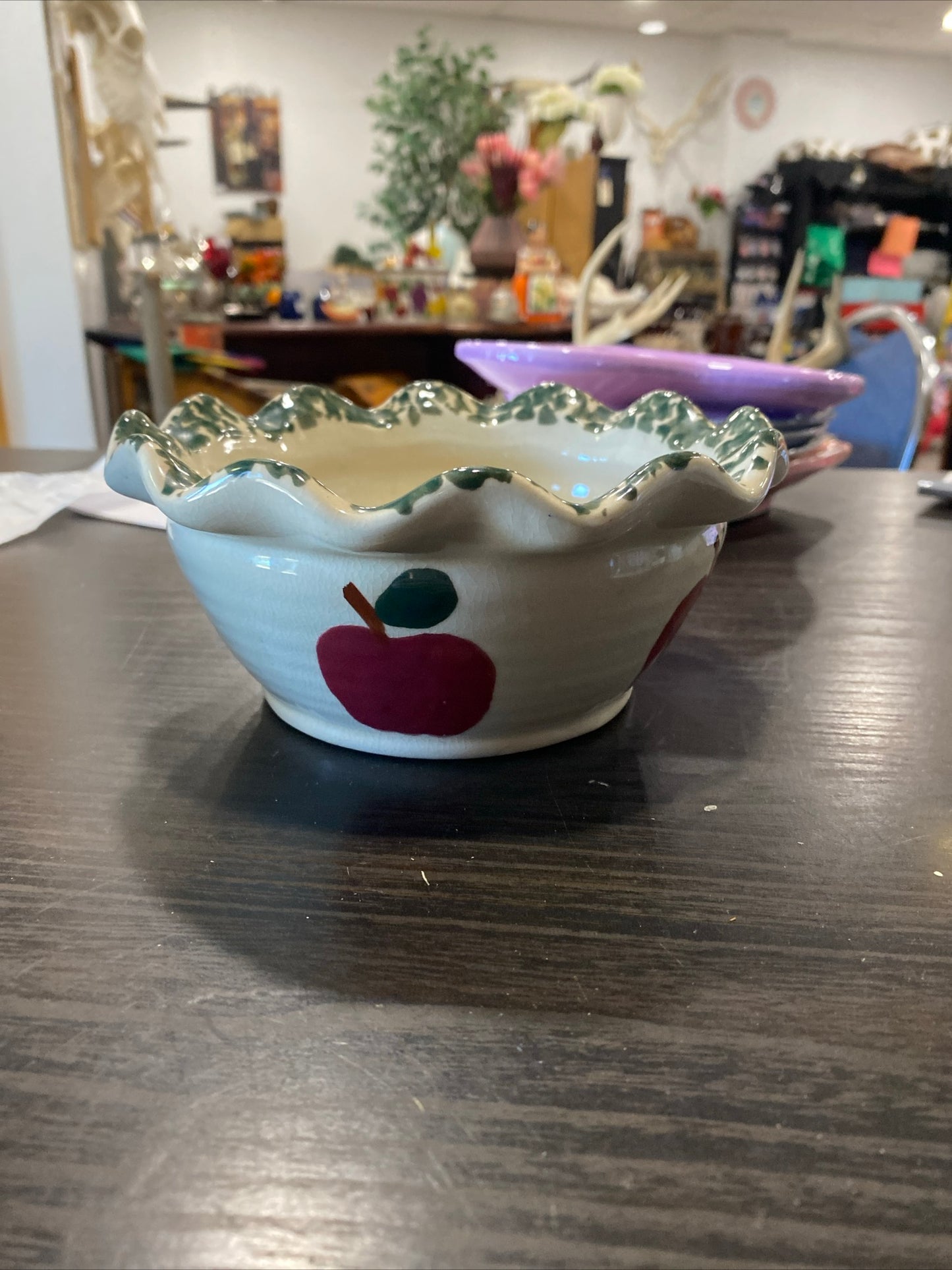 (1018) stoneware apple dish