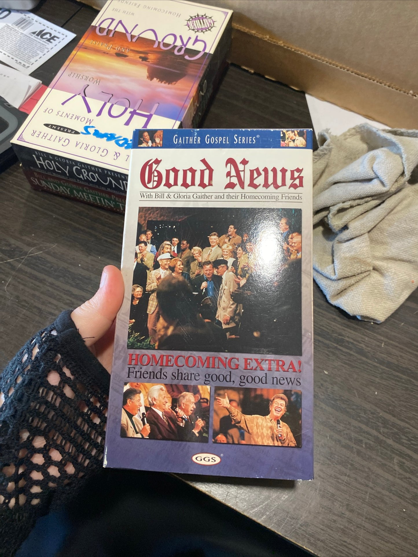 (1038) good news vhs