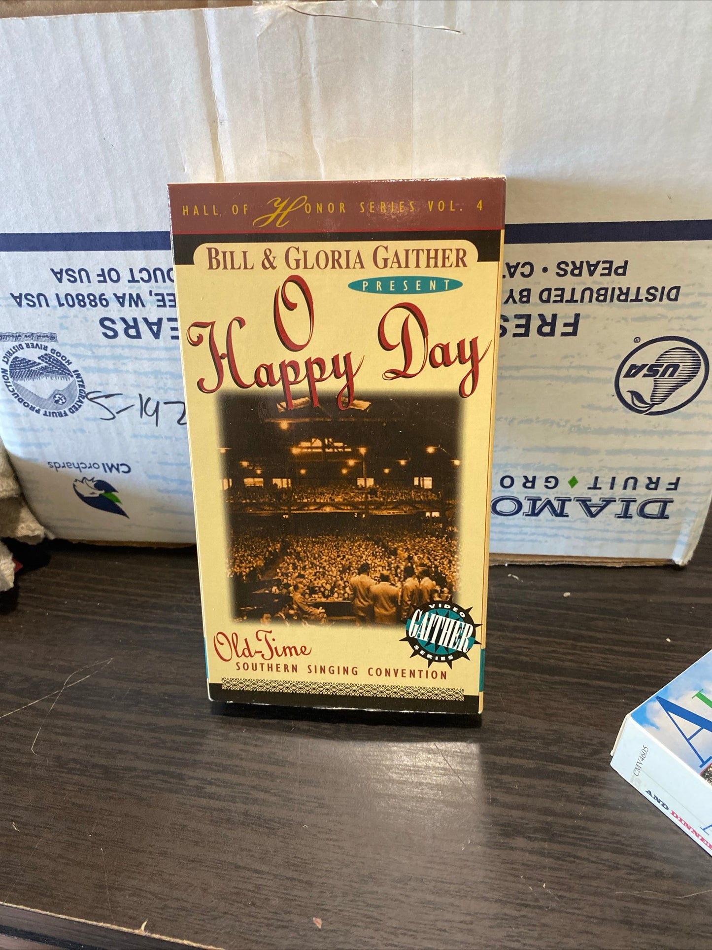 (1138) o happy day vhs