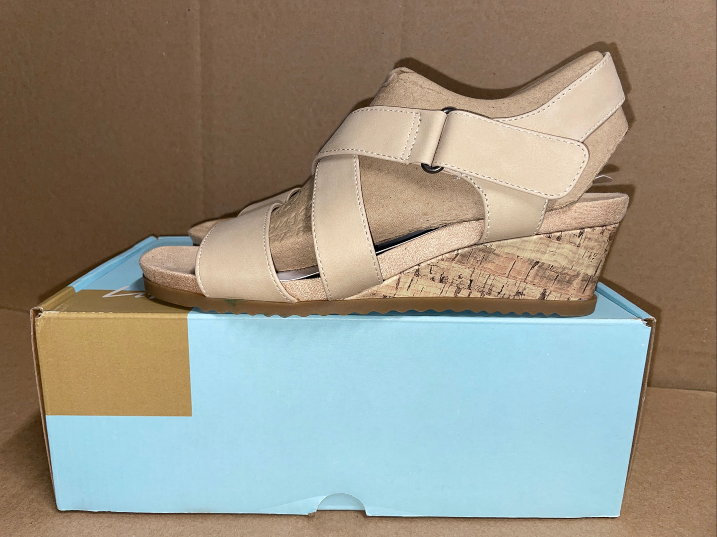 Life Stride Sincere, Suede Bone Wedge Sandals (083) 570A