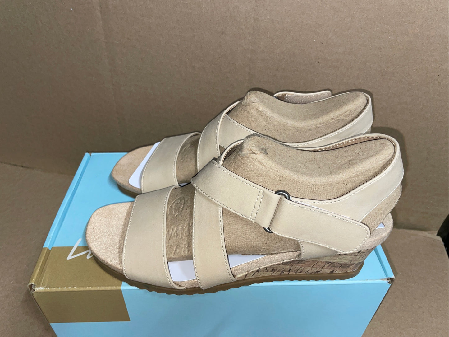 Life Stride Sincere, Suede Bone Wedge Sandals (083) 570A