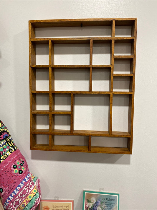 (1500) wooden trinket shelf