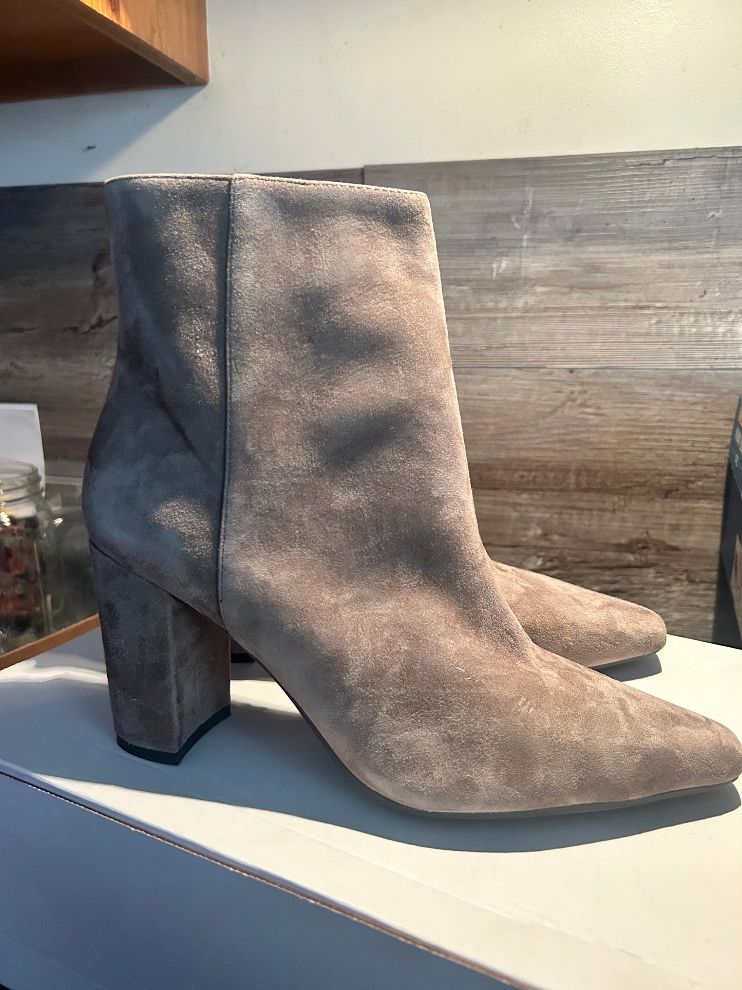 9 West Gray Suede Boots-(006)