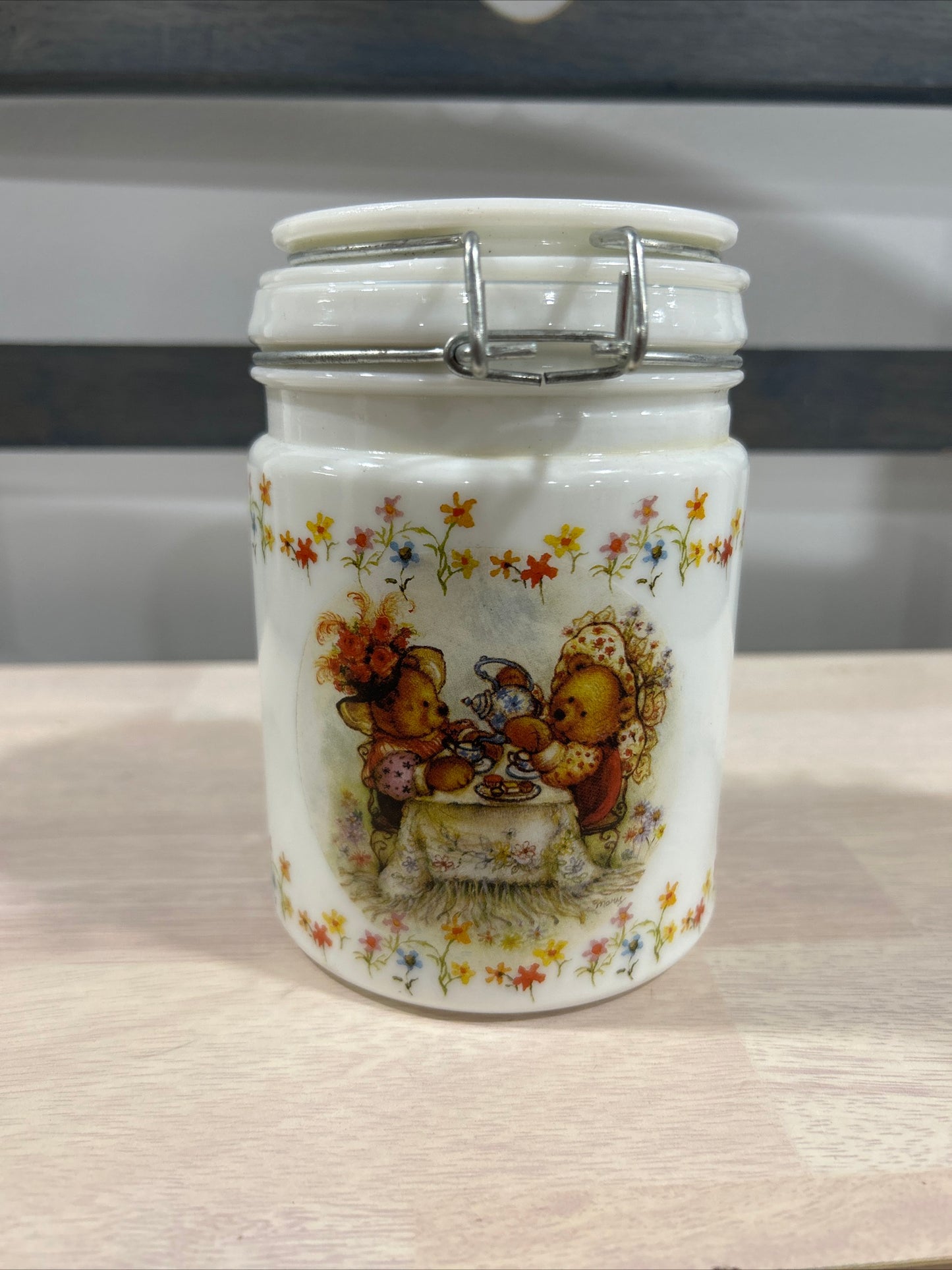 Hallmark Houston Harvest Teddy Bear Tea Party Milk Glass Jar Container /Canister-(188)