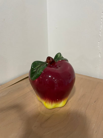 Apple Pepper Shaker (170)