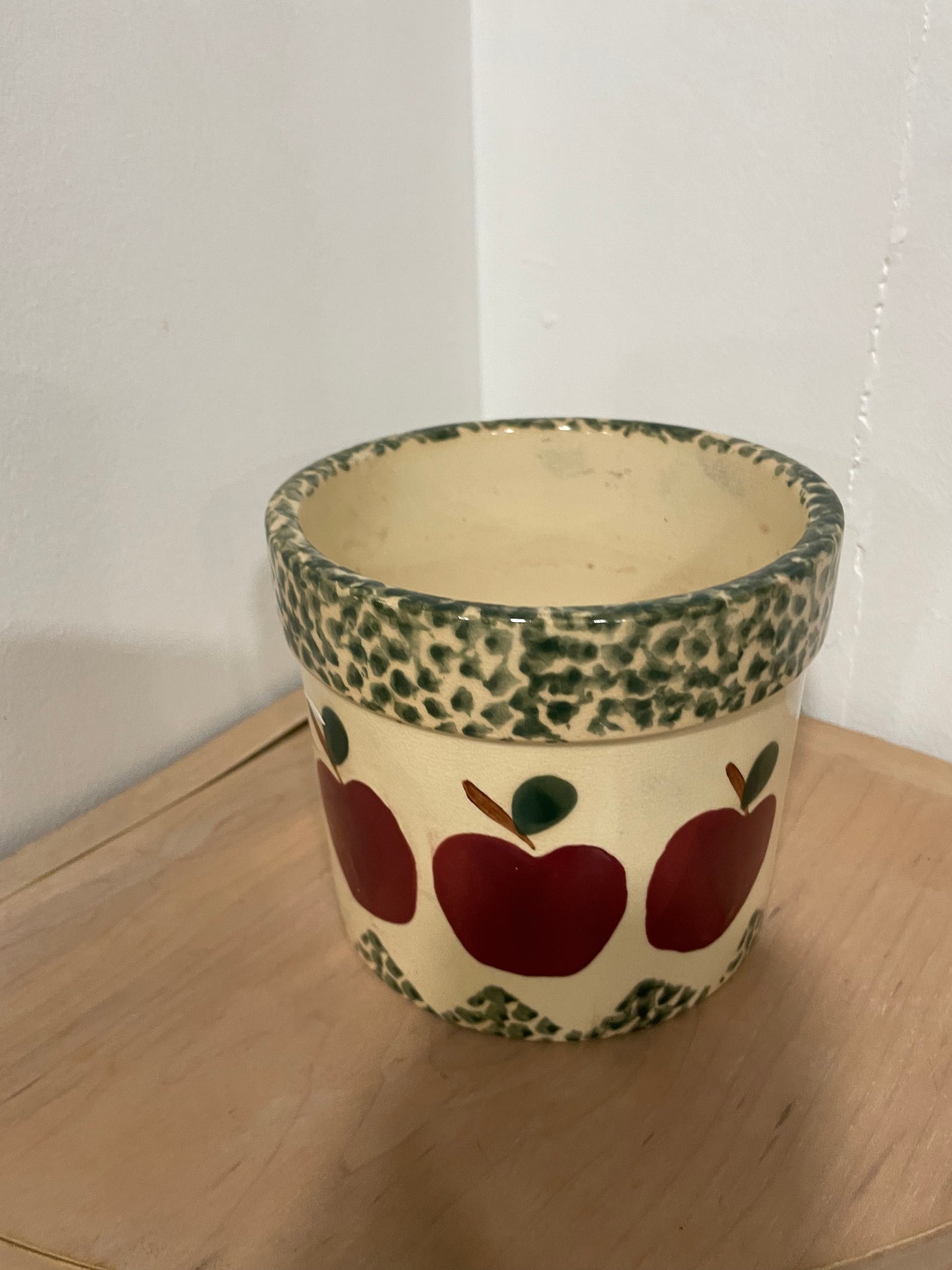 Apple Candle holder/pot (171)