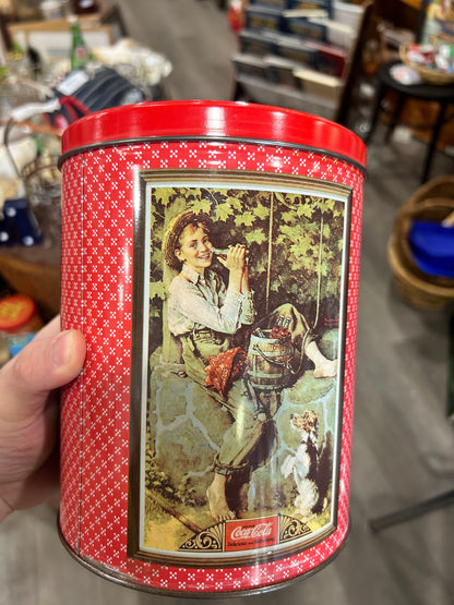 (1489) booth#282Coke tin