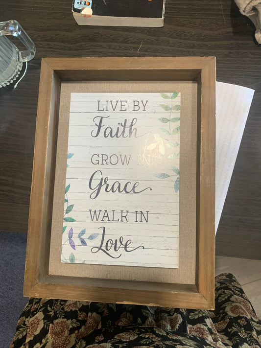 (1215) faith grace love decor