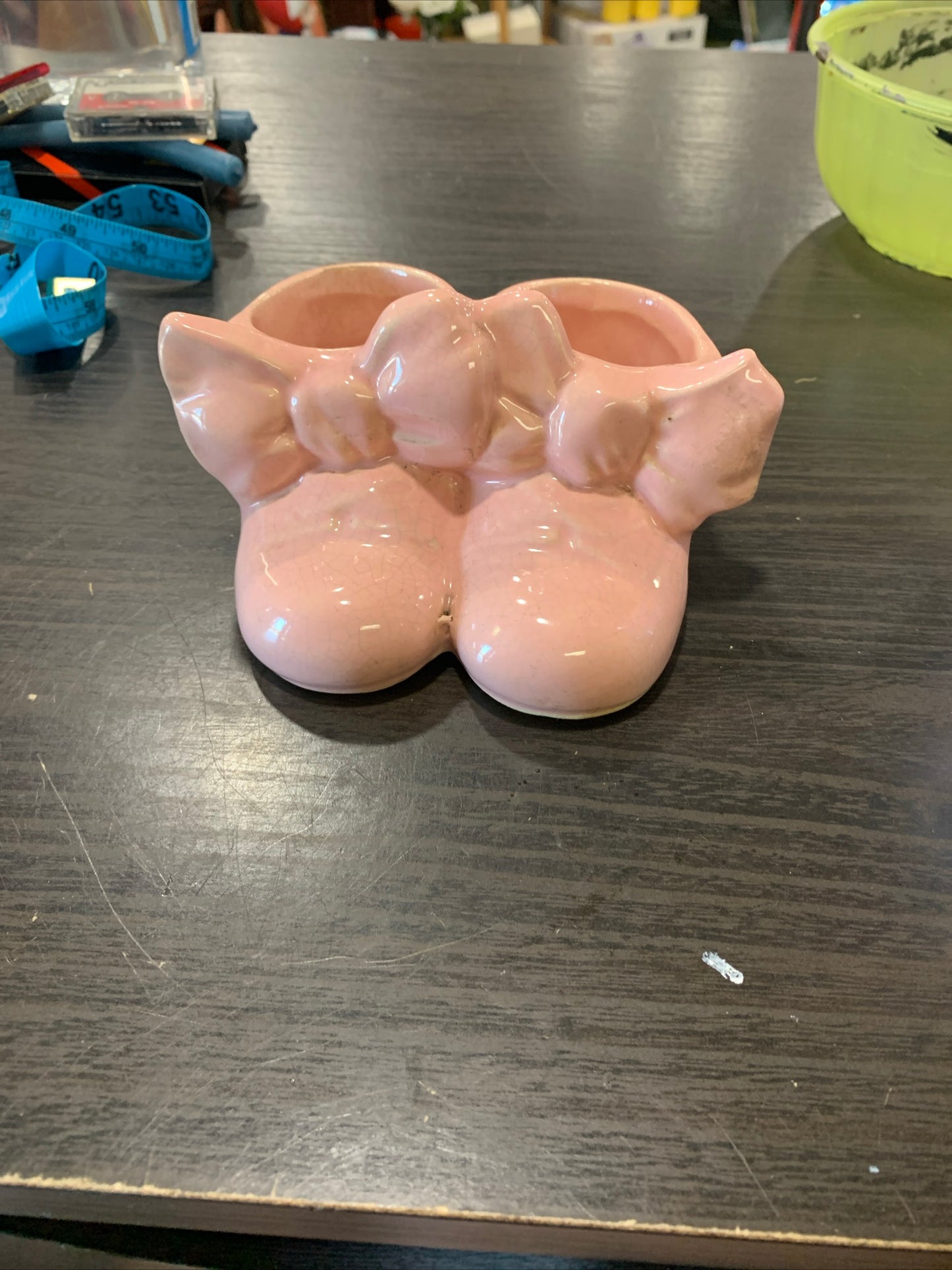 (1994) 1940s vintage pink baby booties